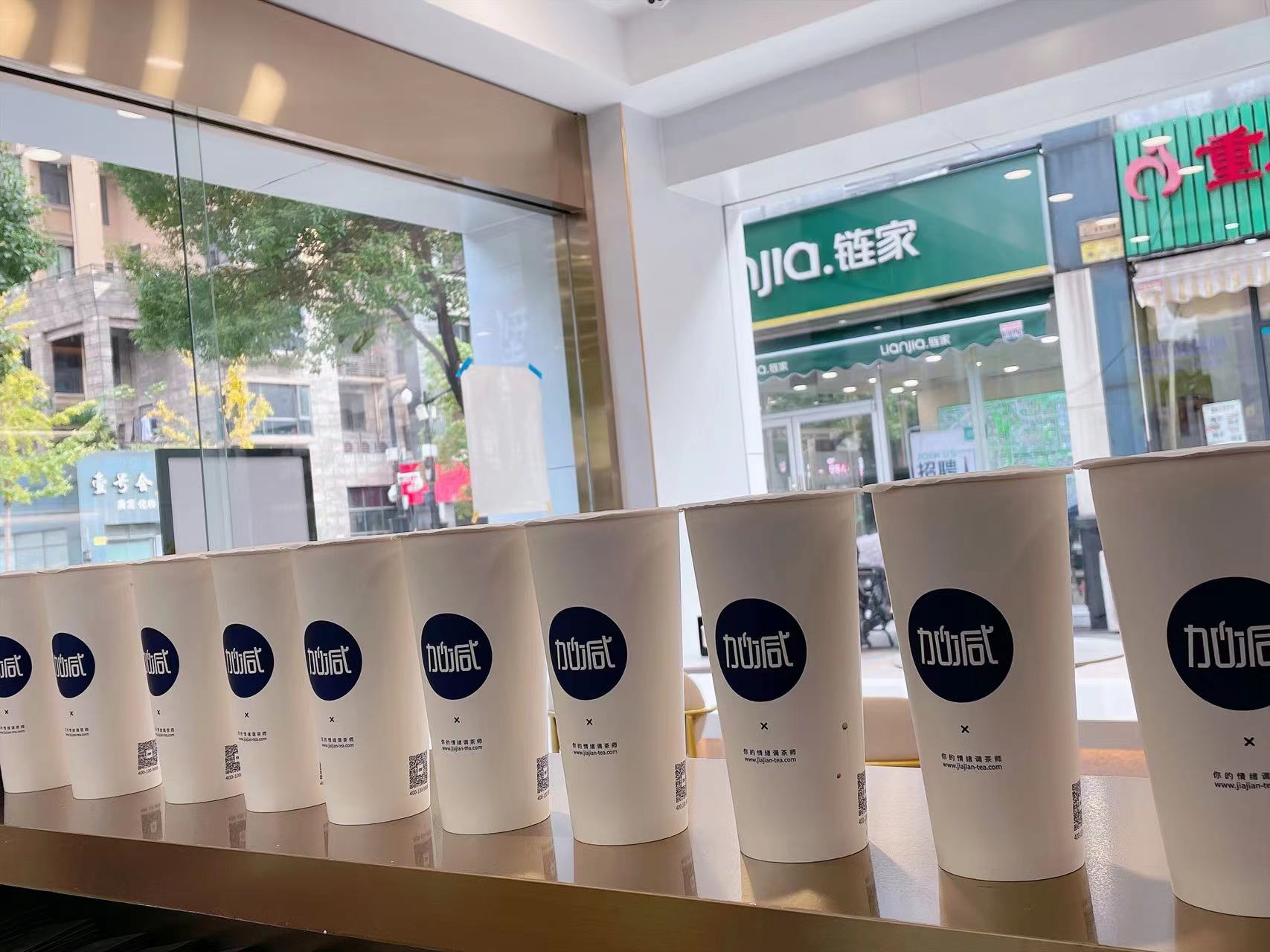 凯发k8官网登录vip入口茶饮：进驻下沉市场的奶茶品牌应该具备哪些特点